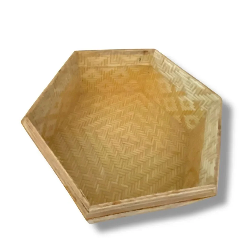 Vtg Chinese Bamboo Straw Rattan Hand Made Trinket Boxes Hexagonal Pair Nesting